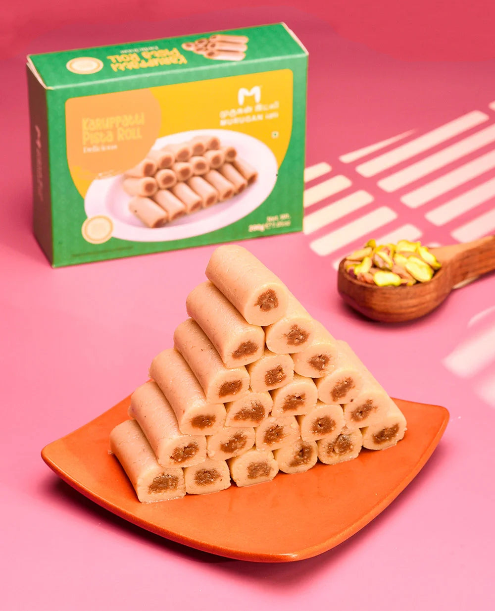Karupatti pista roll