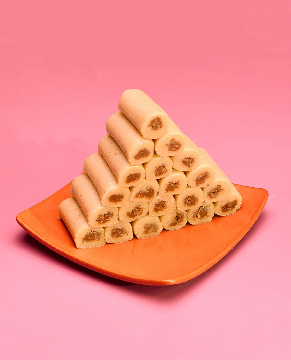 Karupatti pista roll